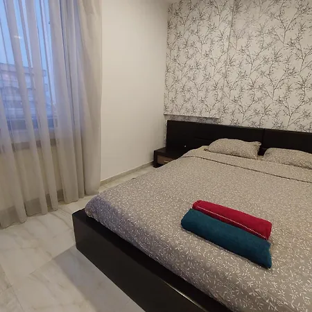 Penthouse Above The Center * Bucureşti