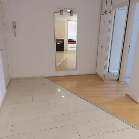 Apartment Penthouse Above The Center Bucharest